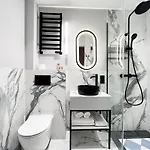 Bibosz - W Samym Centrum Apartment