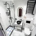Bibosz - W Samym Centrum Apartment